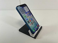 Apple iphone 13 - 128 gb - blue - afbeelding 2 van  4