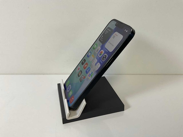 Apple iphone 13 - 128 gb - midnight - afbeelding 4 van  7