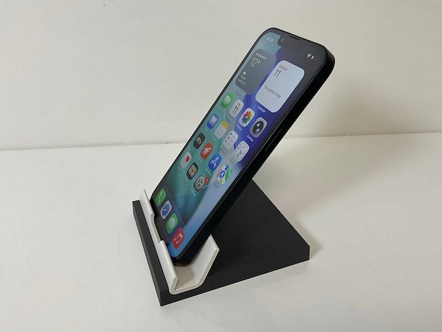 Apple iphone 13 - 128 gb - midnight - afbeelding 3 van  4