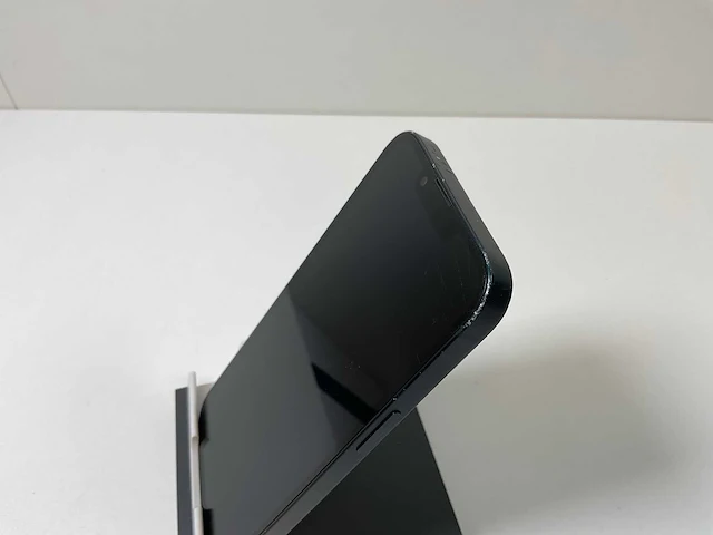Apple iphone 13 - 128 gb - midnight - afbeelding 6 van  7