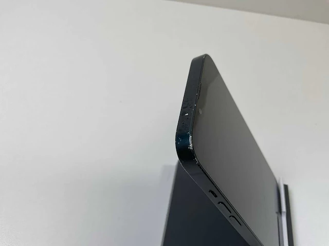 Apple iphone 13 - 128 gb - midnight - afbeelding 7 van  7