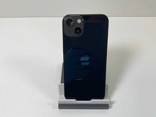 Apple iphone 13 - 128 gb - midnight - afbeelding 4 van  5