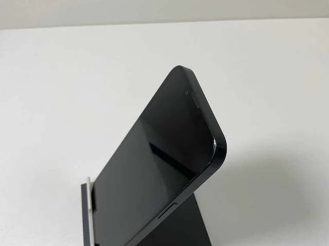 Apple iphone 13 - 128 gb - midnight - afbeelding 5 van  5
