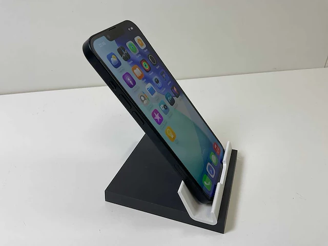Apple iphone 13 - 128 gb - midnight - afbeelding 3 van  5