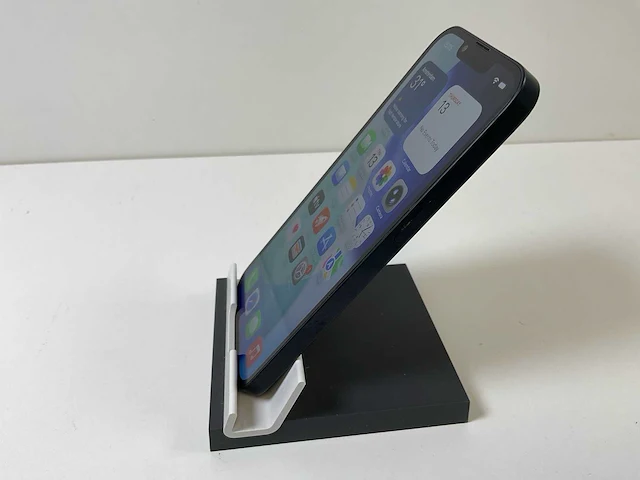 Apple iphone 13 - 128 gb - midnight - afbeelding 4 van  5