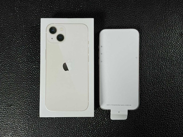 Apple iphone 13 128gb mobiele telefoon - afbeelding 1 van  4
