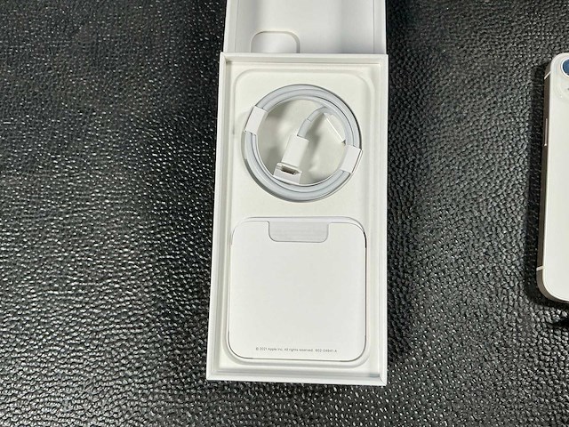 Apple iphone 13 128gb mobiele telefoon - afbeelding 4 van  4