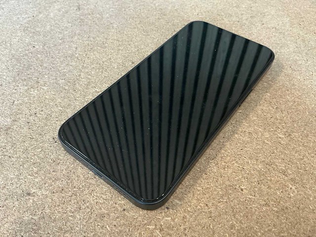 Apple iphone 13 (128gb) - afbeelding 3 van  5