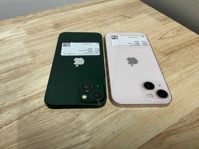Apple iphone 13 a2633 en a2631 mobiele telefoon (2x) - afbeelding 8 van  9