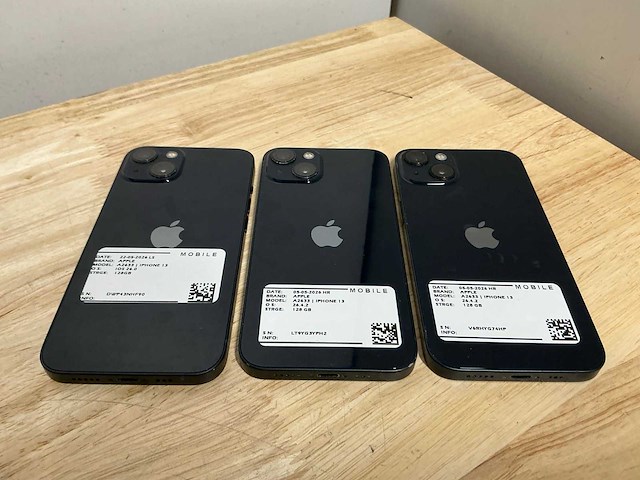 Apple iphone 13 a2633 mobiele telefoon (3x) - afbeelding 2 van  9