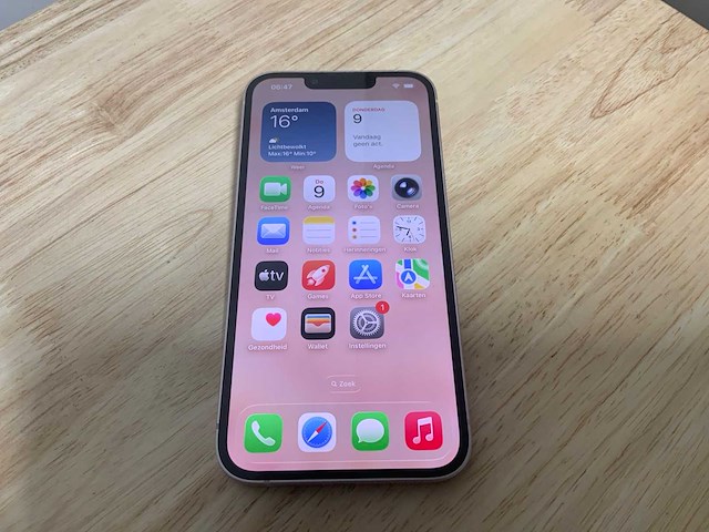 Apple iphone 13 a2633 mobiele telefoon - afbeelding 1 van  9