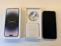 Apple iphone 14 pro max 256 gb space black. met doosje en laadkabel. achterzijde heeft schade. met hoesje. - afbeelding 1 van  7