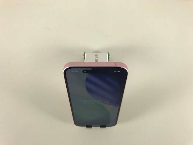 Apple iphone 15 - 128 gb - pink - afbeelding 2 van  5