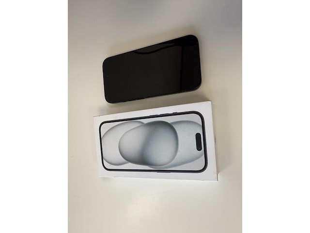 Apple iphone 15 128 gb black. met kabel zonder adapter - afbeelding 3 van  4
