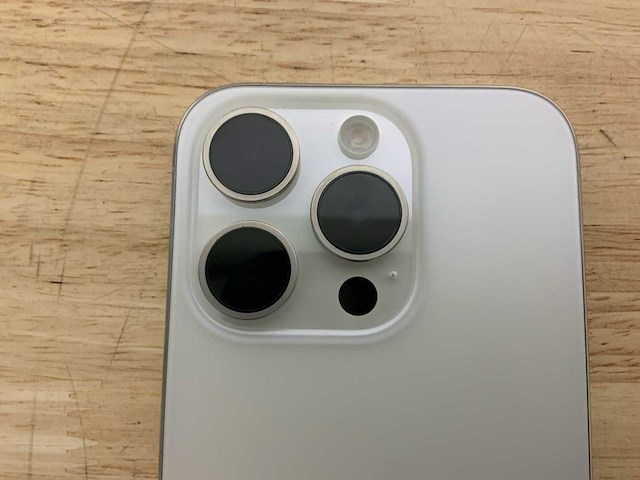 Apple iphone 15 pro a3102 mobiele telefoon - afbeelding 3 van  7