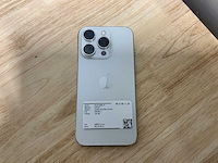 Apple iphone 15 pro a3102 mobiele telefoon - afbeelding 7 van  9