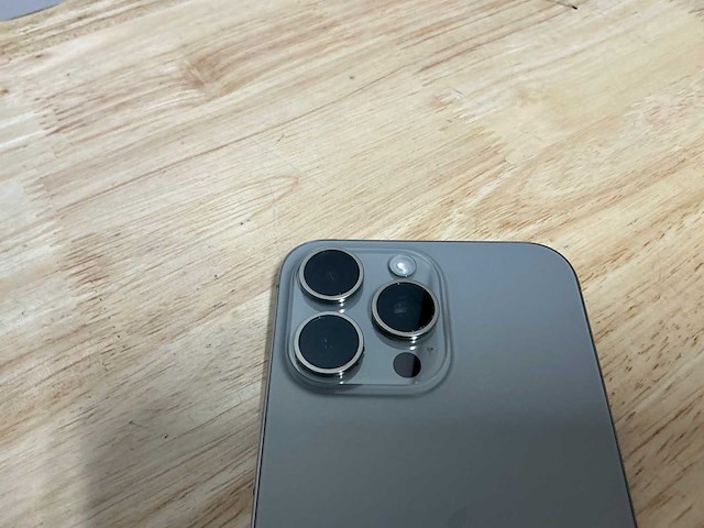 Apple iphone 15 pro max a3106 mobiele telefoon - afbeelding 6 van  8