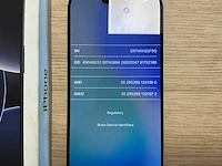 Apple iphone 16 pro (256gb) mobiele telefoon - afbeelding 2 van  4