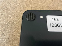 Apple iphone 16e (128gb) mobiele telefoon - afbeelding 3 van  3
