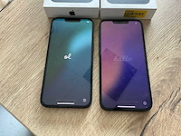 Apple iphone 16e mobiele telefoon (2x) - afbeelding 1 van  4