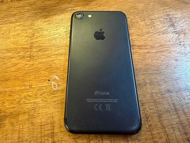 Apple iphone 7 a1778 mobiele telefoon - afbeelding 2 van  5