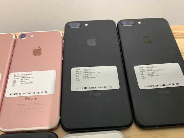 Apple iphone 7 smartphone (13x) - afbeelding 4 van  8