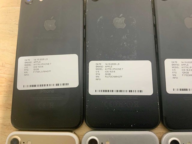 Apple iphone 7 smartphone (15x) - afbeelding 4 van  10