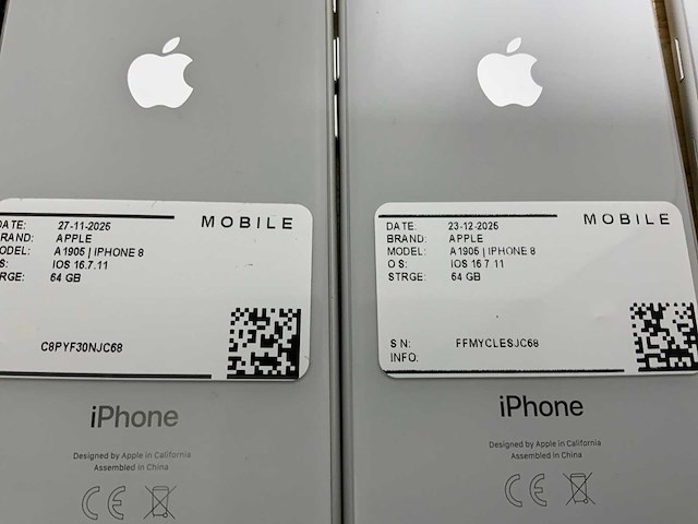 Apple iphone 8 a1905 (10x) - afbeelding 3 van  4