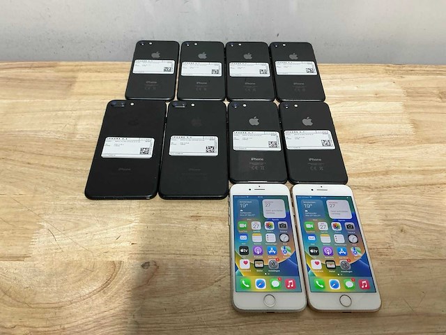 Apple iphone 8 a1905 en 7 plus - afbeelding 1 van  10