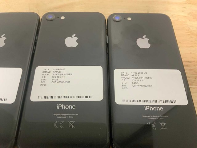 Apple iphone 8 a1905 mobiele telefoon (7x) - afbeelding 4 van  6