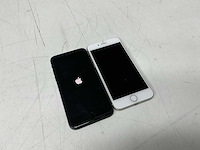 Apple iphone 8 mobiele telefoon 4,7 inch (2x) - afbeelding 3 van  8