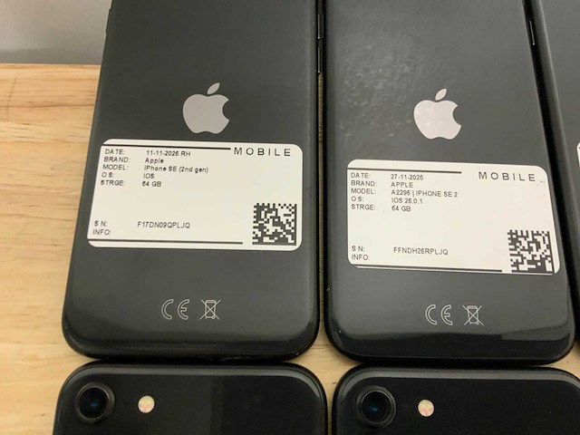 Apple iphone se 2 |a2296 mobiele telefoon (8x) - afbeelding 3 van  6
