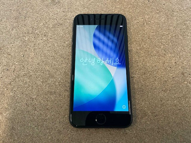 Apple iphone se (2022, 64gb) mobiele telefoon - afbeelding 1 van  4