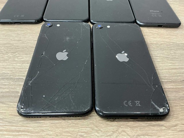 Apple iphone se (2nd gen) / 7 mobiele telefoon (6x) - afbeelding 5 van  7