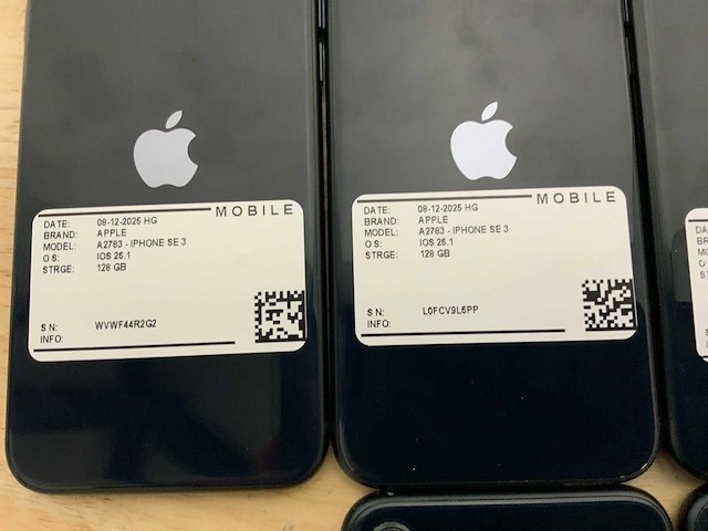 Apple iphone se 3 |a2782 mobiele telefoon (10x) - afbeelding 6 van  7