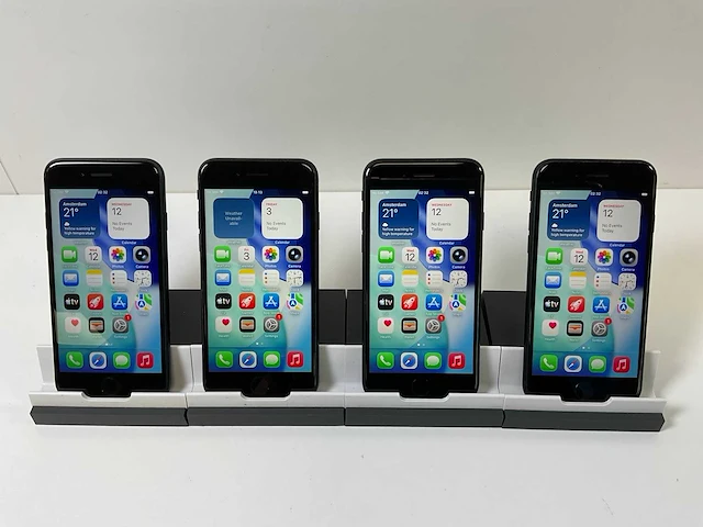 Apple iphone se 3rd gen - 128 gb - midnight (4x) - afbeelding 1 van  3