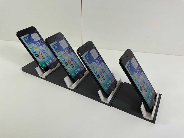 Apple iphone se 3rd gen - 64 gb - midnight (4x) - afbeelding 3 van  5
