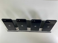 Apple iphone se 3rd gen - 64 gb - midnight (4x) - afbeelding 5 van  5