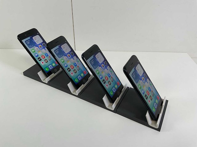 Apple iphone se 3rd gen - 64 gb - midnight (4x) - afbeelding 3 van  5
