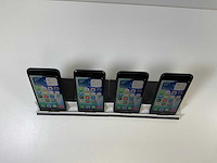 Apple iphone se 3rd gen - 64 gb - midnight (4x) - afbeelding 2 van  5