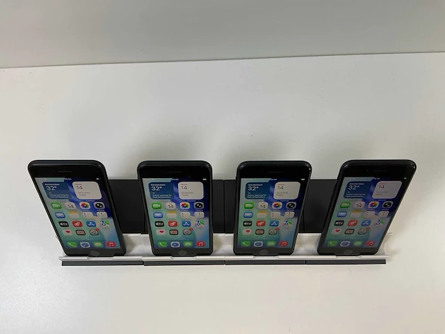 Apple iphone se 3rd gen - 64 gb / 256 gb - midnight (4x) - afbeelding 2 van  4