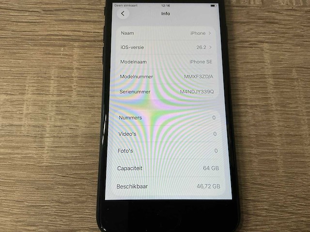 Apple iphone se (3rd gen, 64gb) mobiele telefoon - afbeelding 2 van  4