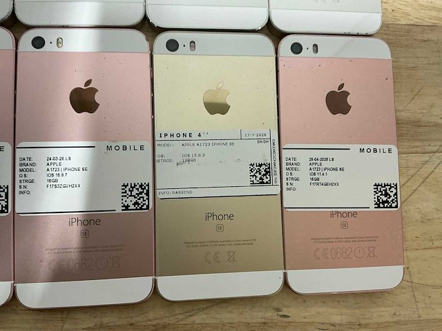 Apple iphone se | a1723 mobiele telefoon (24x) - afbeelding 3 van  11