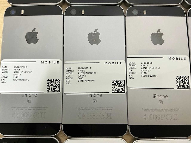 Apple iphone se | a1723 mobiele telefoon (24x) - afbeelding 8 van  11