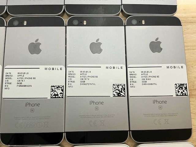 Apple iphone se | a1723 mobiele telefoon (24x) - afbeelding 9 van  11