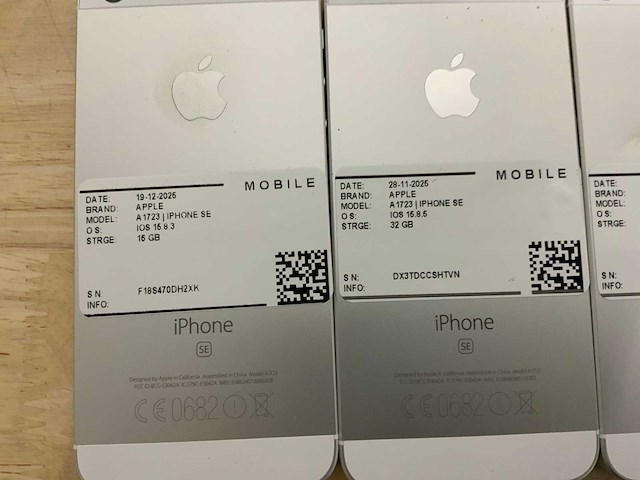 Apple iphone se | a1723 mobiele telefoon (27x) - afbeelding 5 van  16