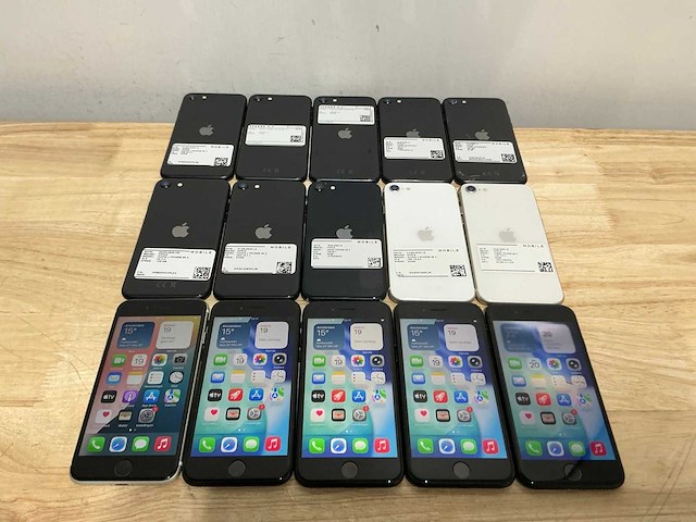 Apple iphone se2/se3 mobiele telefoon (15x) - afbeelding 1 van  16
