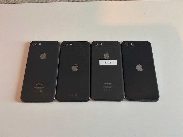 Apple iphone se/8 (64 gb) (4x) - afbeelding 3 van  3