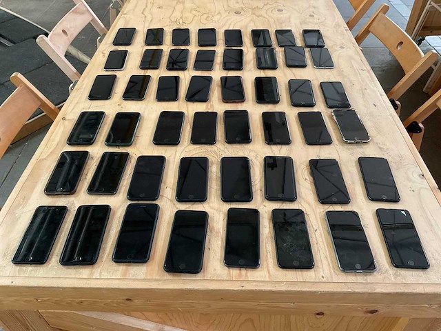 Apple iphone telefoon (48x) - afbeelding 1 van  6