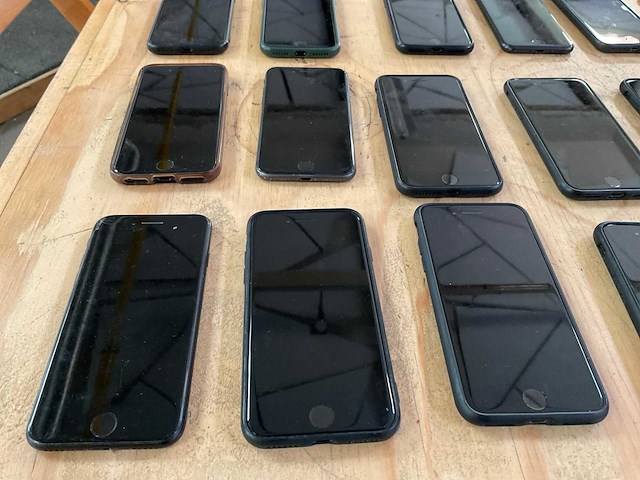 Apple iphone telefoon (48x) - afbeelding 3 van  6